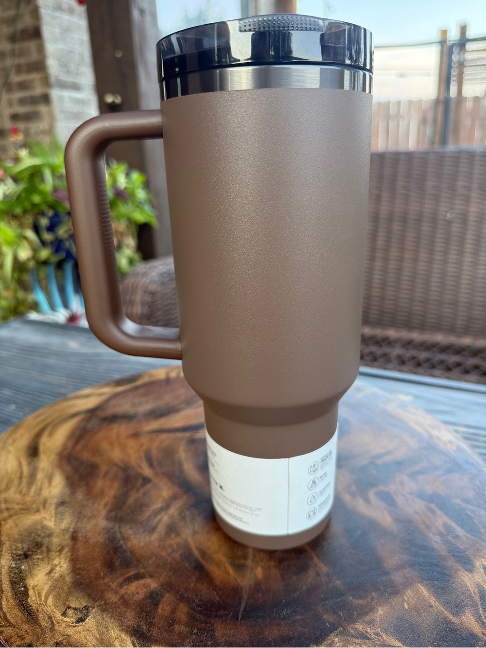 Stanley 40 oz Quencher ProTour Flip Straw Tumbler Espresso NWT - Picture 4 of 9